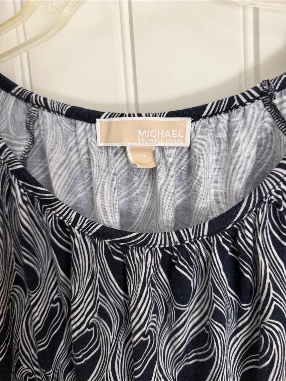 Michael Kors Navy White Flowy Peasant Blouse Elastic Neck Boho Size 2X